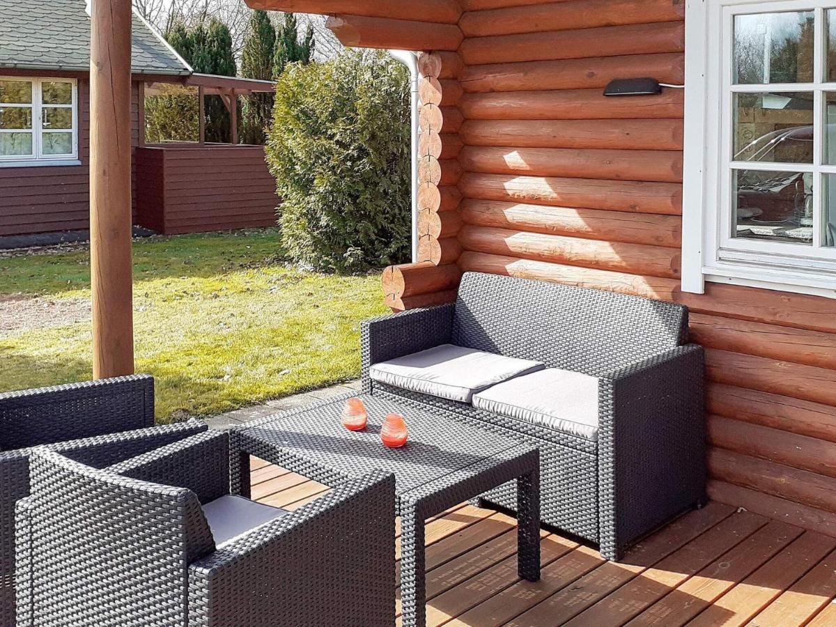 6 Person Holiday Home In Hovborg Eksteriør billede